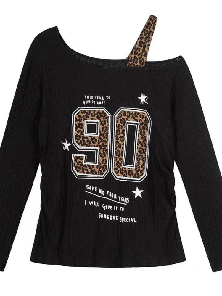 Embroidery Print - Camiseta Y2K con estampado de leopardo