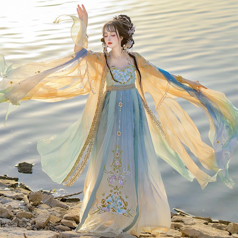 Vestido Hanfu Chino para Mujer - Embroidery Yellow reseña y precio